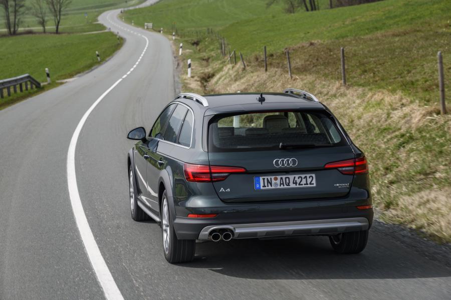  Audi A4 Allroad 2.0 TDI Quattro (B9) 2016 года  (WW) (фото 8 из 20)